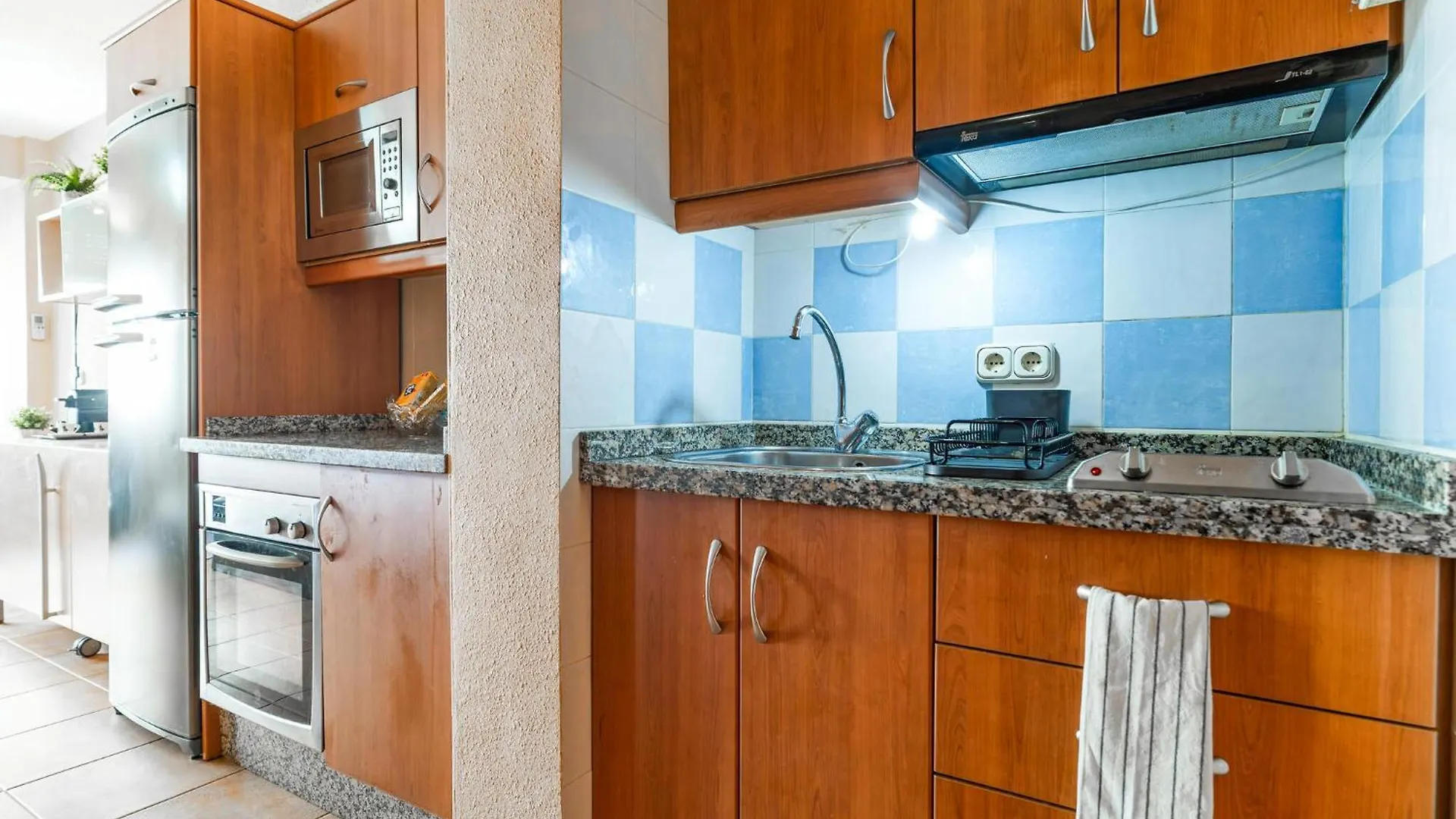 Pet Friendly Apartment In Torre Del Mar With Wifi