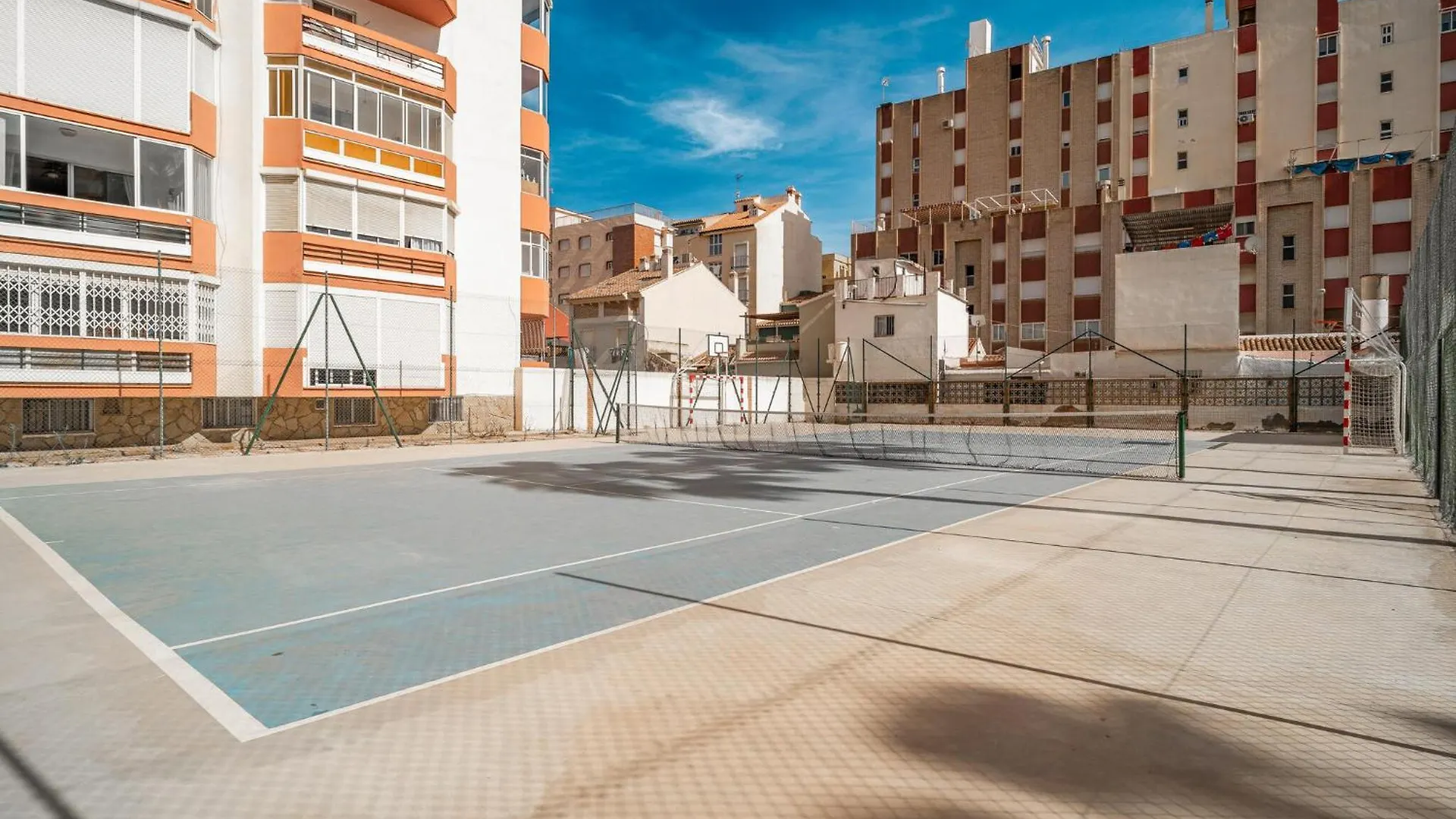 Pet Friendly Apartment In Torre Del Mar With Wifi