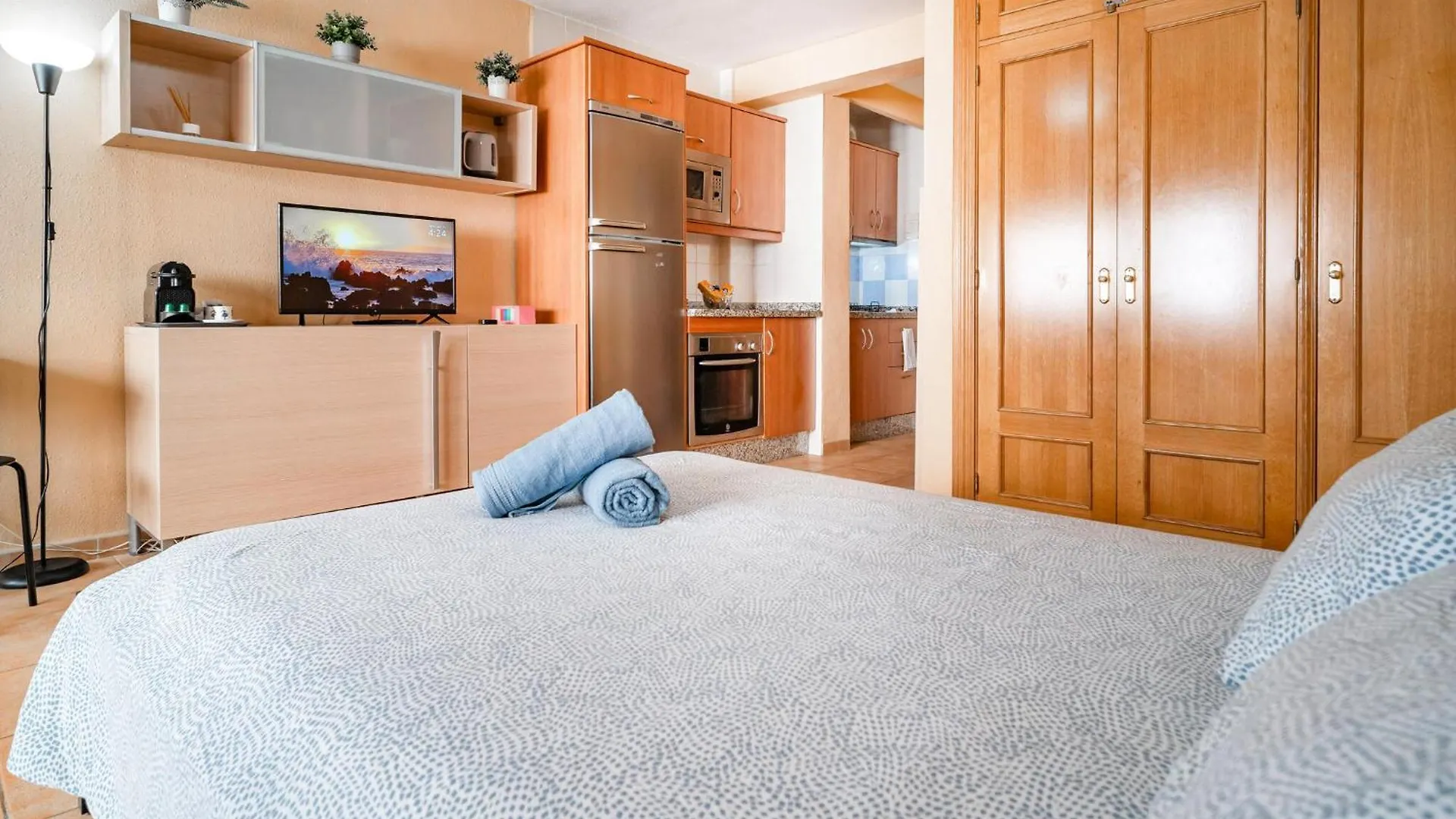 Pet Friendly Apartment In Torre Del Mar With Wifi Spain